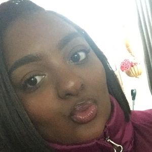 Meet your Posher, Chassidy